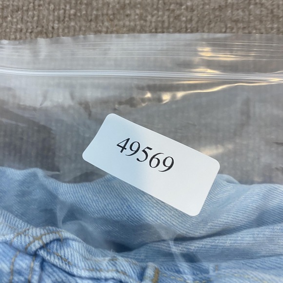 Levis 501 Straight Jeans Womens 27x28 Light Wash High Rise Raw Hem Fringe - Picture 13 of 13